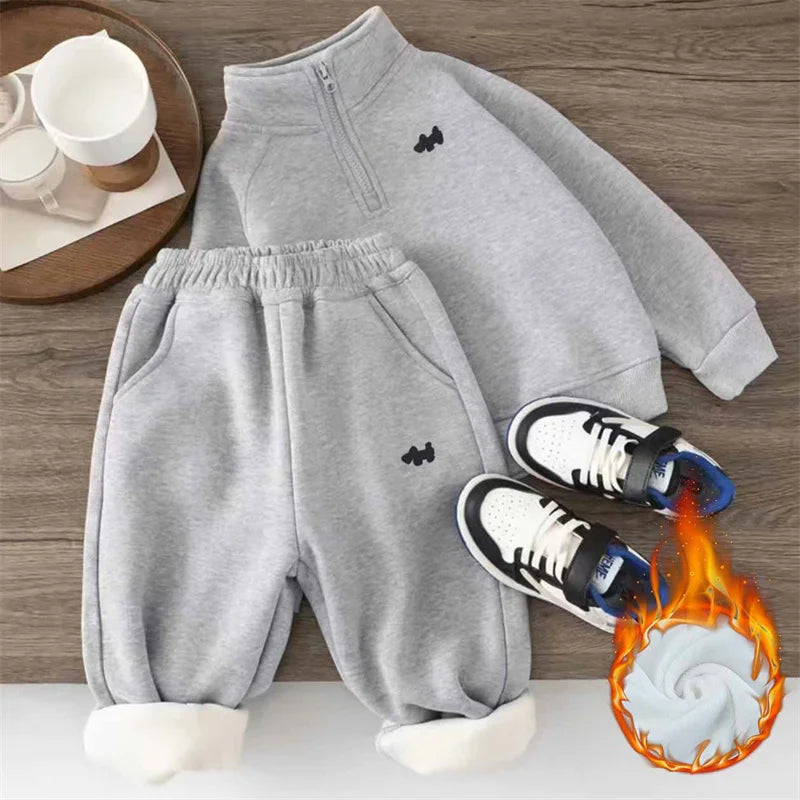 Kids Thermal Fleece Set – Warm Sweatshirt & Pants (2-Piece)