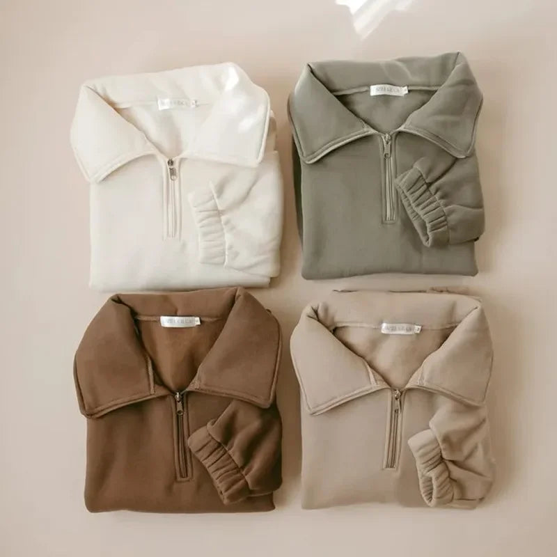 Cozy Winter Fleece Set — Warm Sweatshirt + Pants